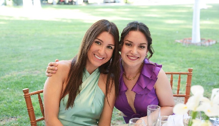 Laura Ortega y Alejandra Bedolla.