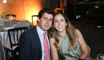 Gabriel Torres y Diana Olvera.