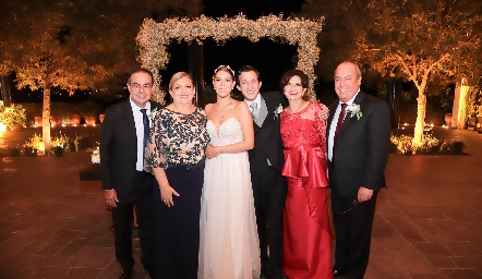  Arturo Guel, Silvia Marentes, Silvia Guel, Pepe Armendáriz, Albertina Ferro y Francisco Armendáriz.