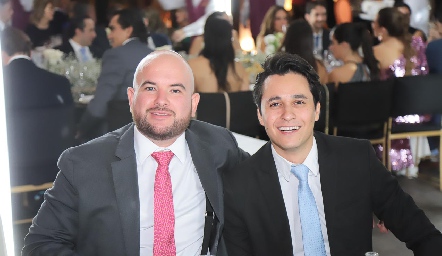  Arturo González y Mauricio Díaz de León.