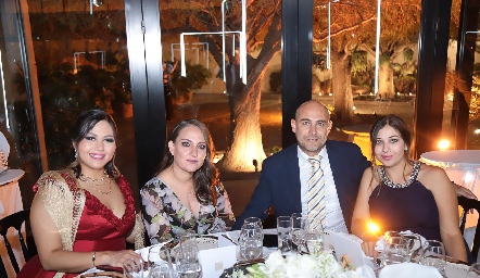  Yolanda Morquecho, Andrea de León, Mario y Ana Sofía Castillo.
