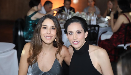  Constanza Martínez y Rocío Madrid.