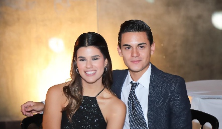  Ximena Pérez y Alonso Reverte.