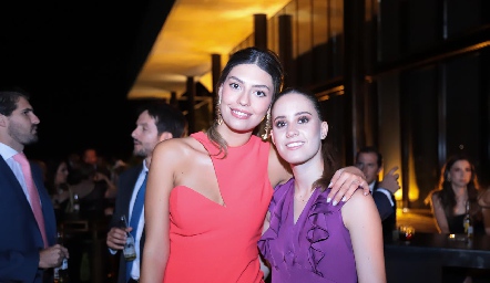 María José Macías y Nuria Manzo.
