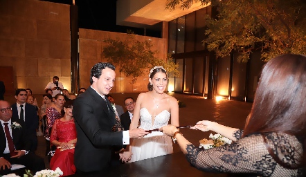  Boda Civil de Pepe Armendáriz y Silvia Guel.