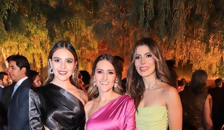  Raquel Cardona, Andrea Parra y Ana Sofía Muñiz.