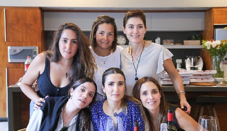  Lorena Ortiz, Chío, Paulina, Ana Elena, Yolanda y Ana Luisa.
