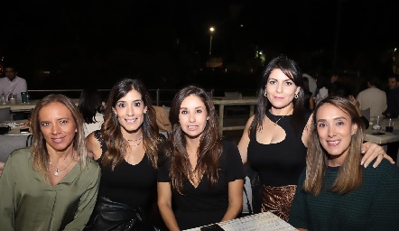  Gaby Venegas, Fernanda Torres, Ale Díaz Infante, Abeer y Leticia.