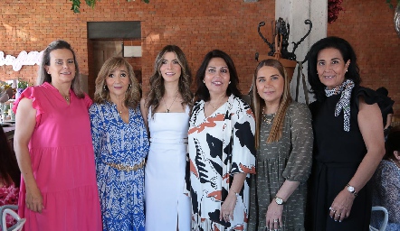 Mónica Portillo, Cristina Córdova, Sofía Muñiz, Guadalupe López, Gris Acosta y  Guadalupe Delgadillo.