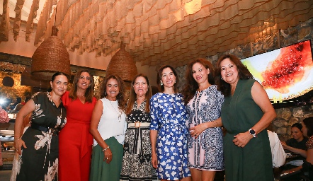  Karla Ruiz, Blanca González, Paty Lara, Cristina Gálvez de Cano, Roxana Fernández, Graciela Valdez y Patricia Gómez.