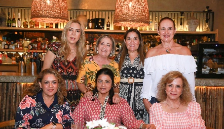  Claudia Hermosillo, Analu Medina, Cristina Gálvez de Cano, Maribel Rico, Ludí Guevara, Renata y Ana Luisa Torres.