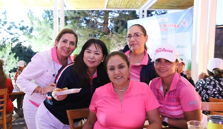  Moni Gallardo, Yukiko, Lupita Alexander, Merab Arellano y Miri Briseño.