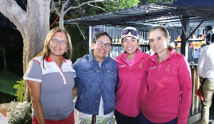  María Rodríguez, Angélica Ramírez, Yolanda Reynoso y Griselda Reynoso.