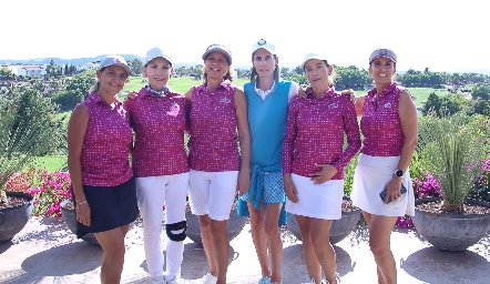  Elena Arroyo, Dorina Osorio, Martha Martínez, Clara Fernández, Gaby y Lucy Pérez.