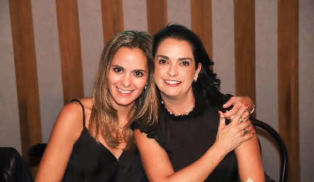  Gloria Medina y Maricel Gutiérrez.