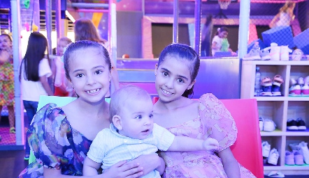  Mariel, Jorge y Annia.