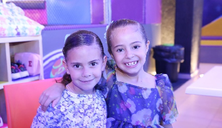  Inés García y Mariel Martínez.