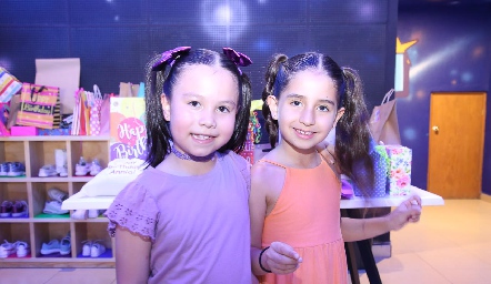  Mari Jo Ávila e Inés Güemes.