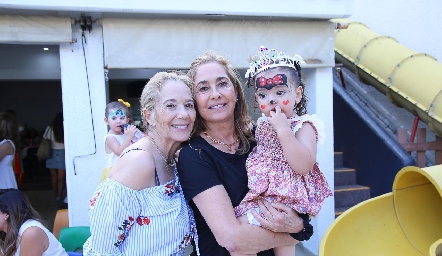  Tayde Gaviño, Paty Gaviño y Cayetana Azcárate.