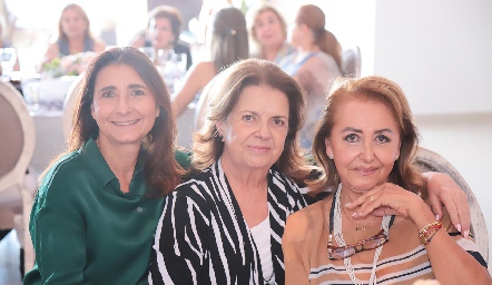  Graciela Martínez, Chayo Sánchez y Eugenia Díaz de León.