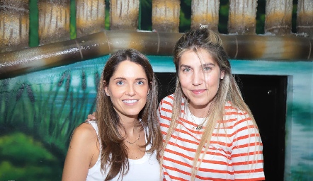  Luz de Gómez y Liz Villaseñor.