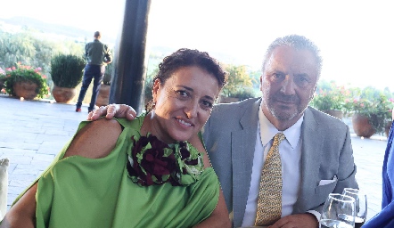  Mariel y Javier.