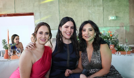  Mariana Siller, Ale Yáñez y Liz Ramírez.