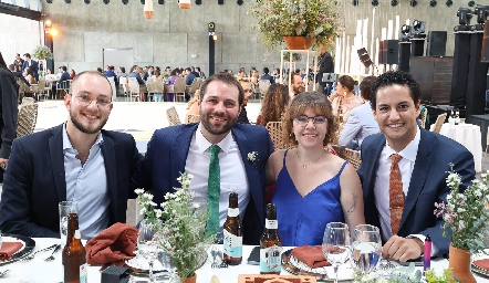 Patrick Atherton, Peige Zarkin, Alejandra García y Armando Hernández.