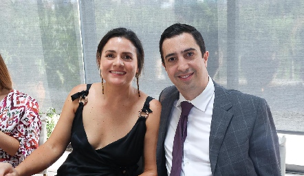  Paula Quijano y Vicente Cruz.