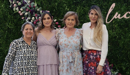  Lupita González, Sofía Villaseñor, Liz Vivanco y Liz Villaseñor.