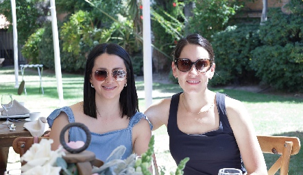  Nuri Velázquez y Sofía Armendáriz.
