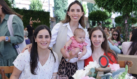  María Rosa, Olga Espinosa, Arantza Díaz y María Espinosa.