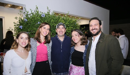  Ana Gaby Ibarra, Paulina Solano, Rafa Mendizábal, Roberta y Rodrigo Bárcena.
