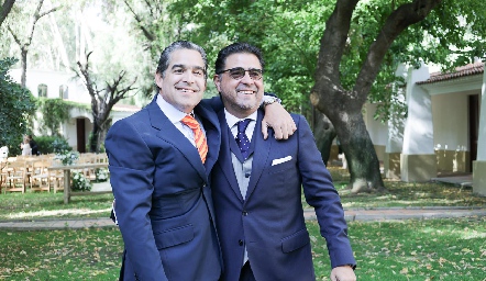  Pepe y Santiago Garfias Montero.