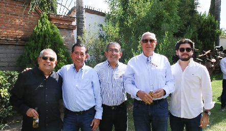  Álvaro Gómez, Félix Bocard, Gerardo Bocard, Gonzalo Dávila y Gerardo Bocard.