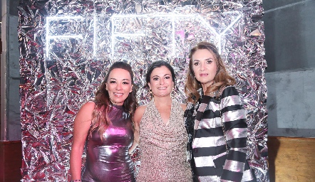  Erika Ramírez, Elsa Lozano y Rocío Mexicano.