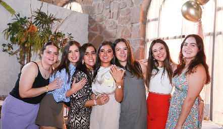  Carla Gazcón, Paulina Acevedo, Ale Valle, Andrea Michelle Navarro, Daniela de Alba, Alba Alonso y María José Flores.