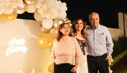  Gloria Rodríguez, Maru Téllez y Gerardo Rosas.
