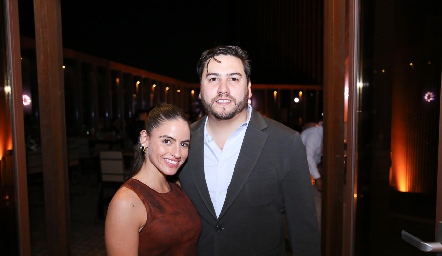  Sofía Hernández y Héctor Parra.