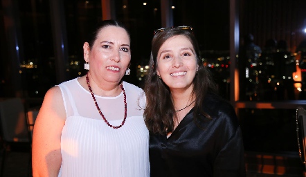 Olga Parra y Fernanda Castillo.