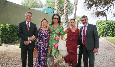 Ángel de Luna, Ingrid Pérez, Alejandra Alcalde, Susana Jonguitud y Mauricio de Luna.