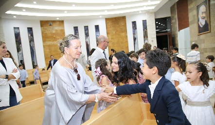  Primera Comunión de Miguel Martínez Meade.