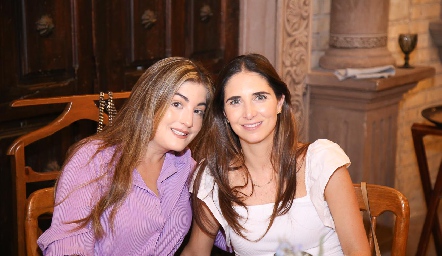  Silvana Zendejas y Marina Jourdain.