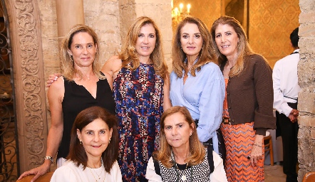 Claudia Díaz Infante, Guille Hernández, Rocío Mexicano, Mónica Hernández, Luchi Castelo y Maripepa Valladares.