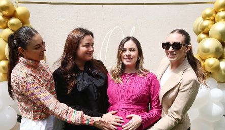  Lili Medina, Lore Madrigal, Fer Pérez y Paty De Antuñano.