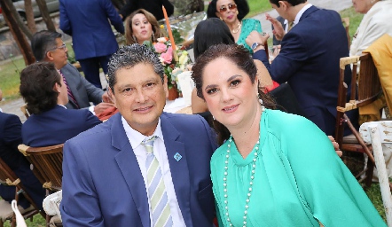 Mauricio y Liliana Mier.