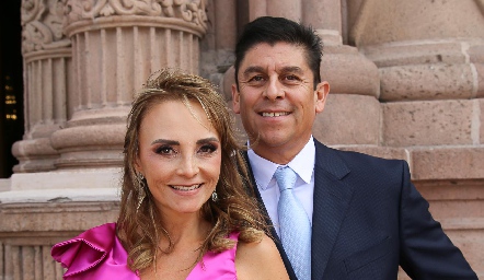  Claudia Barba y Luis Tinajero.