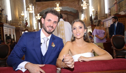  Jorge Gómez y Sofía César, ya son esposos.