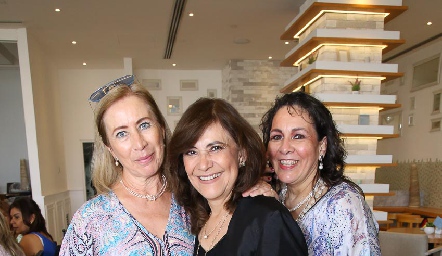  Laura Villasuso, Gladys Castellanos y Lila González.