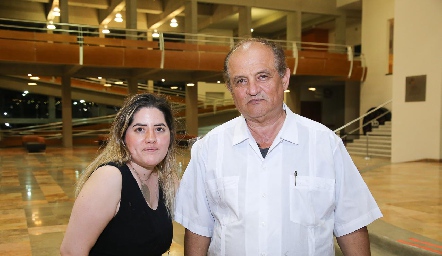  Brenda Raquel Barbosa y Víctor Hugo Barbosa.